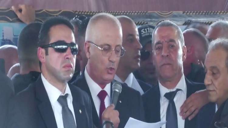 حكومة الحمد الله تتسلم مهامها في غزة