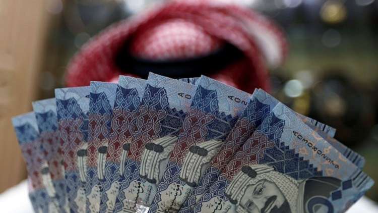 فيسبوك .. يمني يكسب رهانا غريبا من كفيله السعودي!