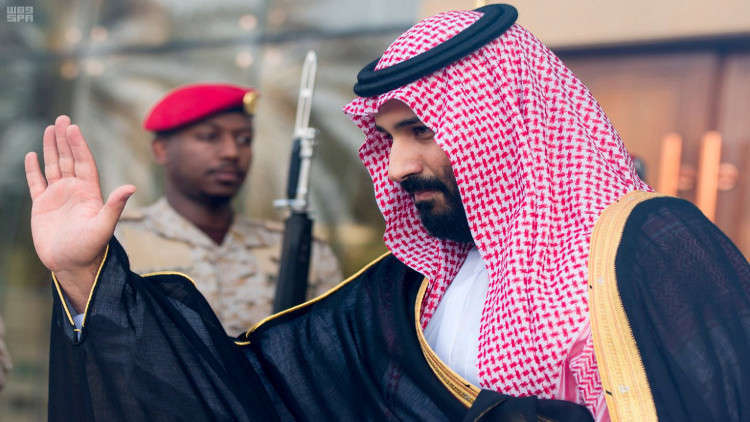 بأمر من محمد بن سلمان.. القبض على رجل أعمال مشهور ومسؤول كبير في السعودية (صور)
