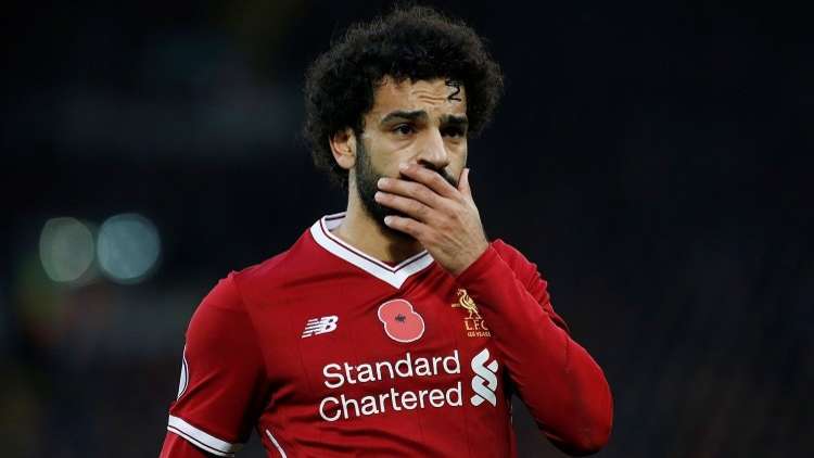محمد صلاح يتلقى ضربة موجعة من مدربه 
