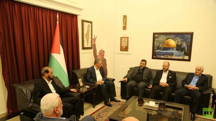 "حماس" تطلع الفصائل الفلسطينية في بيروت على مستجدات المصالحة