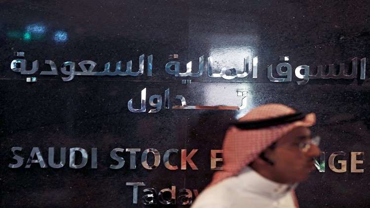 السوق السعودية تنتعش بعد انخفاض وسط تحقيقات فساد