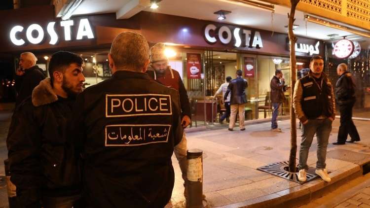 الأمن اللبناني: إحراق سيارتين سعوديتين في بيروت خلافات شخصية  
