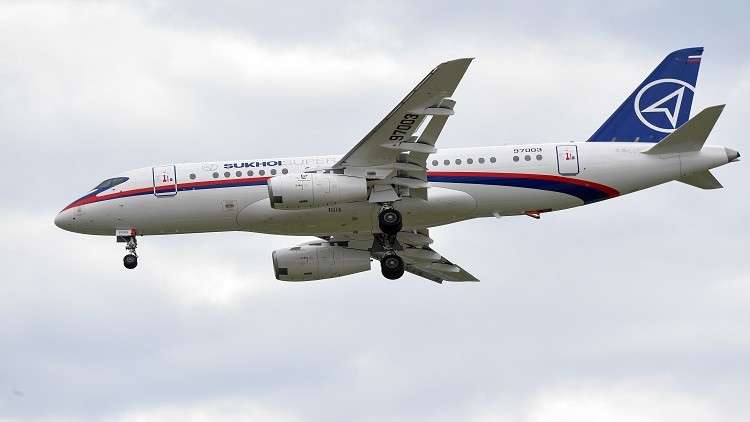 الطائرة Sukhoi Superjet-100 الـ150 تقوم بأول رحلة 