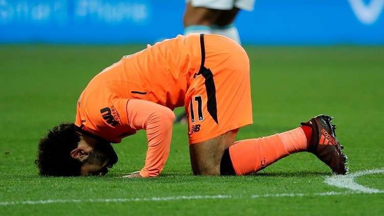 كين وأغويرو يواصلان مطاردة المصري صلاح