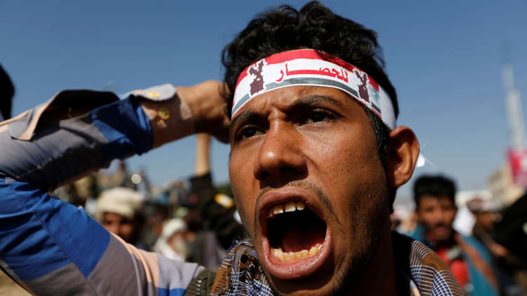 الحوثيون يتهمون الإمارات بالتنسيق مع حزب صالح