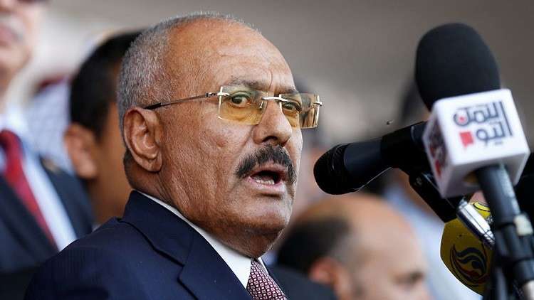 الحوثيون يفجرون منزل صالح في صنعاء والغموض يلف مصيره