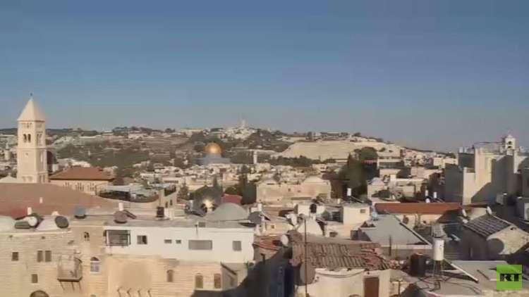 عباس وهنية يبحثان قرار واشنطن المرتقب