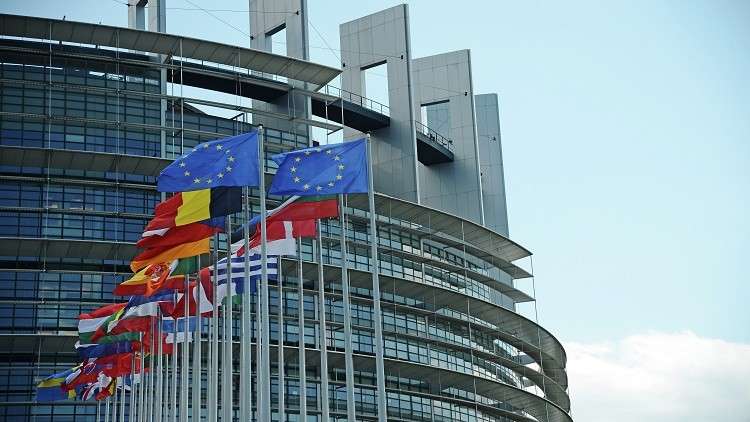 مظاهرة في بروكسل تحت شعار "استيقظي يا أوروبا سندافع عن الديمقراطية"