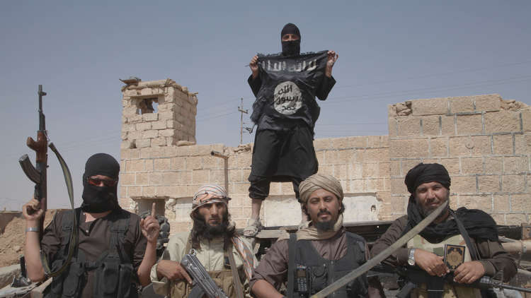 مسلحو "داعش" يحتشدون على مقربة من حدود روسيا