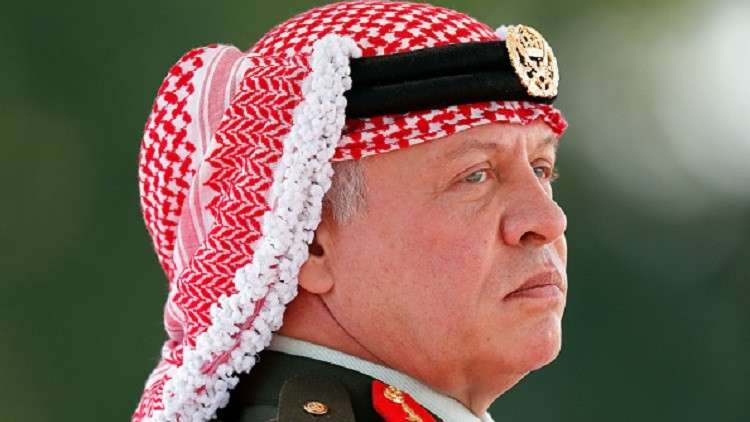 ملك الأردن يحيل 3  من الأمراء الضباط إلى التقاعد