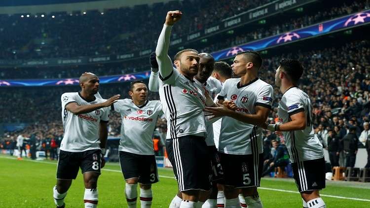  إيفرتون يتعاقد مع نجم بشكتاش التركي