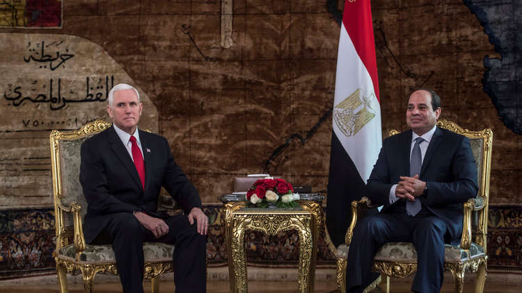 السيسي يبحث مع بنس قرار ترامب نقل السفارة الأمريكية إلى القدس