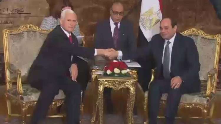 مايك بنس في جولة شرق أوسطية
