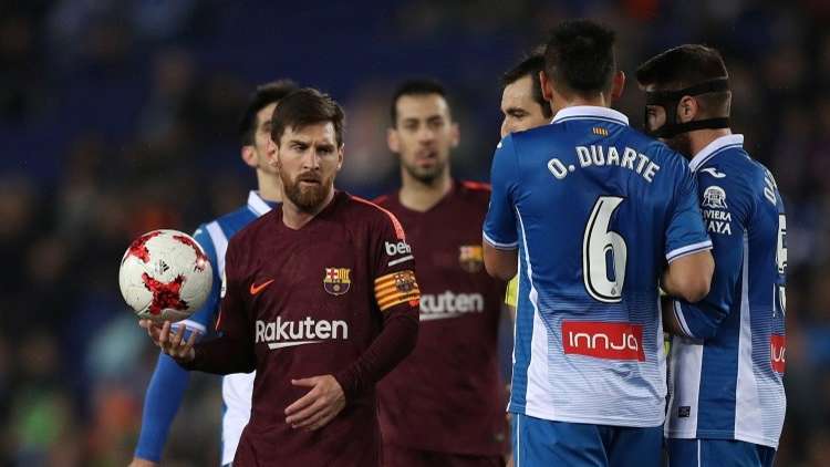 برشلونة يواجه خطر الخروج من مسابقة كأس إسبانيا
