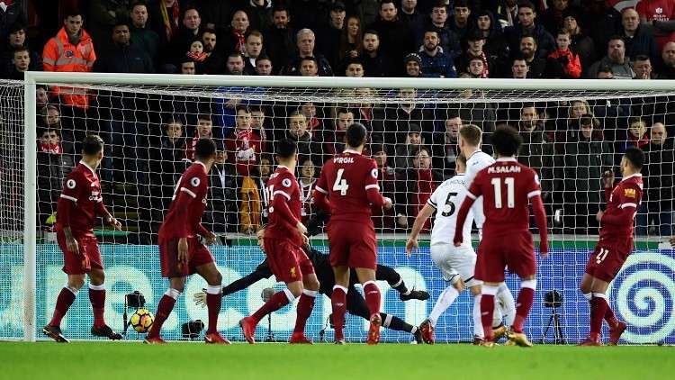 شاهد .. ليفربول يسقط أمام متذيل البريمير ليغ