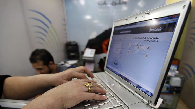 الكشف عن سر ضعف الإنترنيت في العراق
