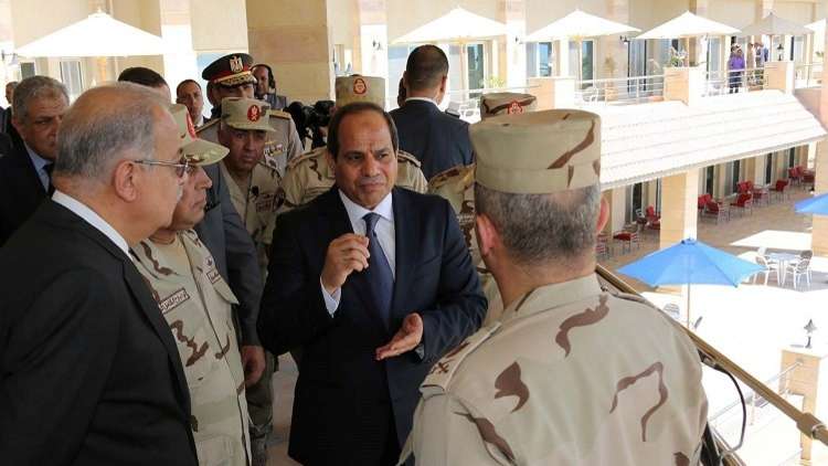 السيسي في زيارة مفاجئة لهضبة الجلالة البحرية