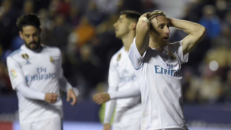 ريال مدريد يتعثر بالتعادل أمام ليفانتي في 