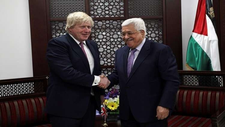 عباس وجونسون يبحثان هاتفيا القضية الفلسطينية