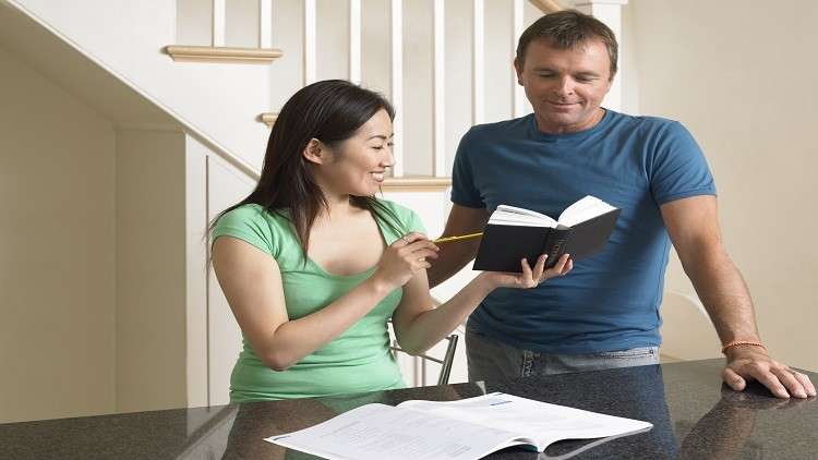 فائدة غير متوقعة للتحدث بلغة ثانية