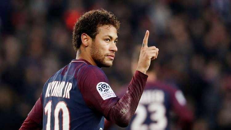 رونالدو يبارك تعاقد ريال مدريد مع نيمار