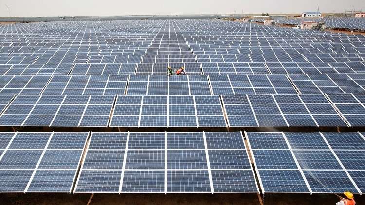دبي ترصد مبلغا ضخما للاستثمار في مشاريع للطاقة