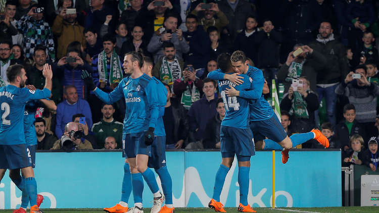 ريال مدريد ينتصر بصعوبة على بيتيس