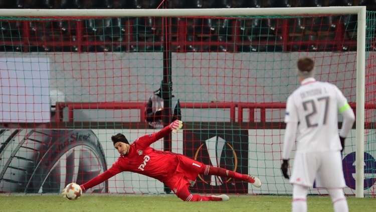 فيديو.. لوكوموتيف موسكو يبلغ دور الـ 16 لـ 