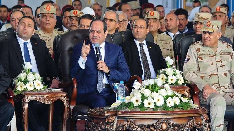 السيسي: الإساءة للجيش تساوي "الخيانة العظمى"