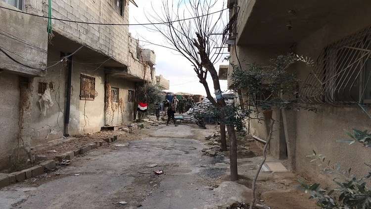 مركز "حميميم": السكان في الغوطة الشرقية يقتلون 3 مسلحين