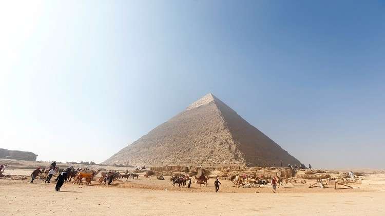 ما علاقة علم الفلك بكيفية بناء الأهرامات؟