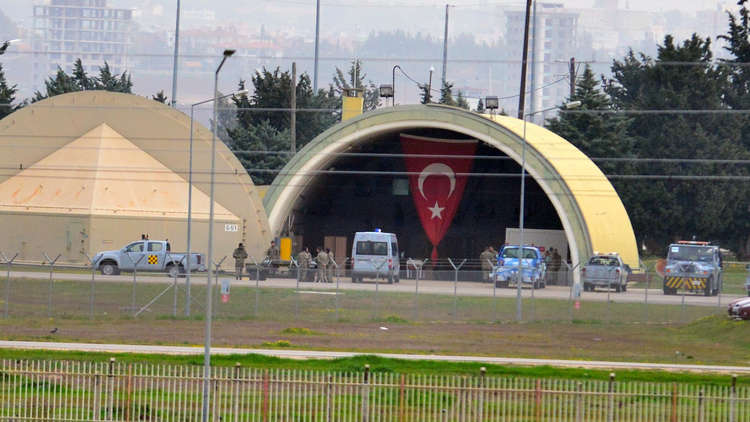 المغادرة أم البقاء: يدفعون الجنود الأمريكيين لمغادرة تركيا