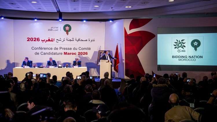 توتر عبر الـ "تويتر" بين السعودية والمغرب حول ملف مونديال 2026