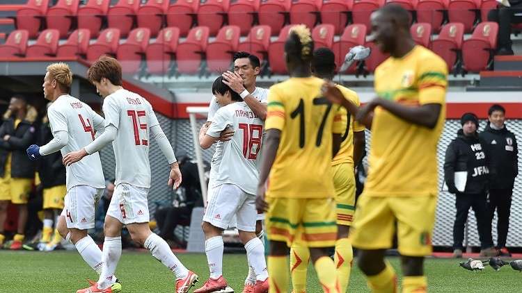 اليابان تتعادل مع مالي وديا