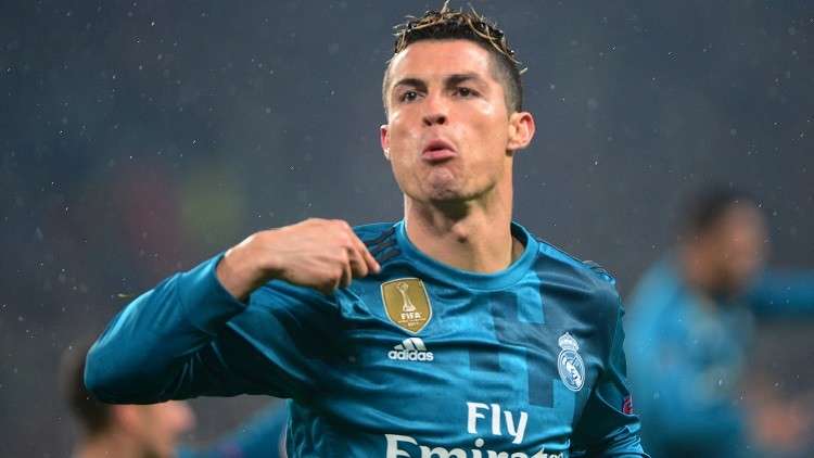 بهاتين الطريقتين سيرد ميسي وصلاح على 