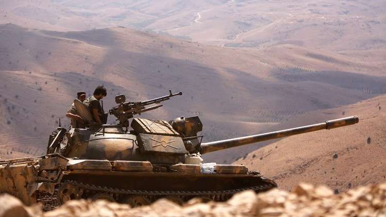 الجيش السوري يحشد قواته جنوب دمشق تمهيدا لهجوم ضد "داعش"