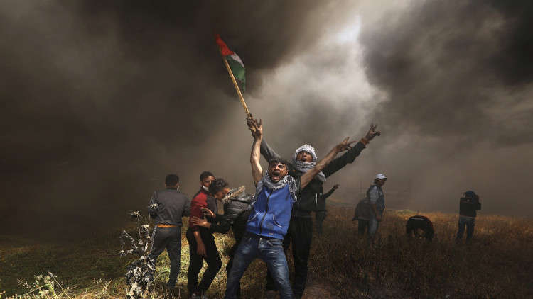 10 قتلى وأكثر من 1300 جريح في الجمعة الثانية من مسيرة العودة في فلسطين