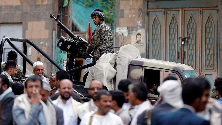الحوثيون يستهدفون مواقع التحالف العربي بطائرات مسيرة