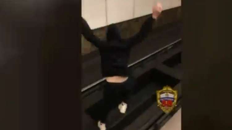 لتجني الكثير من "اللايكات" ما عليك سوى أن ترمي بنفسك تحت القطار 