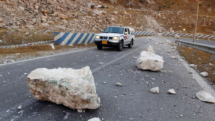 عشرات الجرحى في زلزال ضرب جنوب غرب إيران