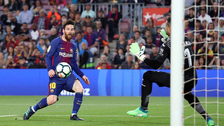 برشلونة يكتسح فياريال بخماسية ويتابع سلسلته بلا هزيمة