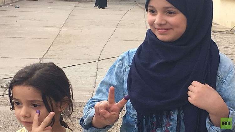 العراقيون ينتخبون برلمانا جديدا