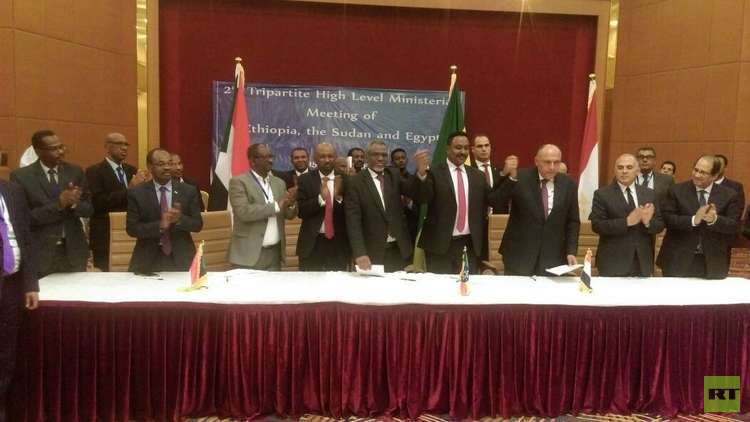 قمة كل 6 أشهر بالتناوب بين مصر والسودان وإثيوبيا