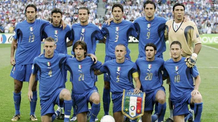 أحد أبطال مونديال 2006 يحتفل بعيد ميلاده الـ 39 .. (فيديو)