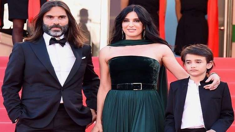 شاهد.. مخرجة لبنانية تزغرد بعد فوزها في مهرجان كان
