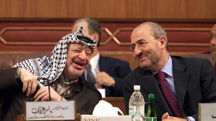 عباس يمنح غازي العريضي الجنسية الفلسطينية