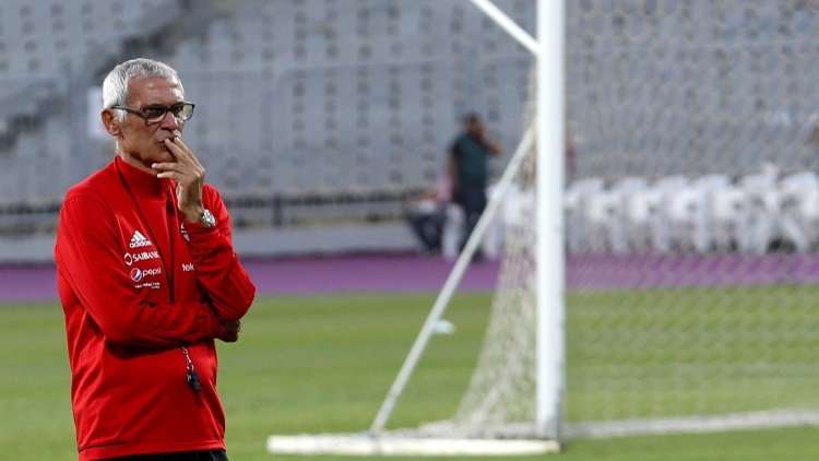 مدرب منتخب الفراعنة يضع شروطا لتجديد عقده