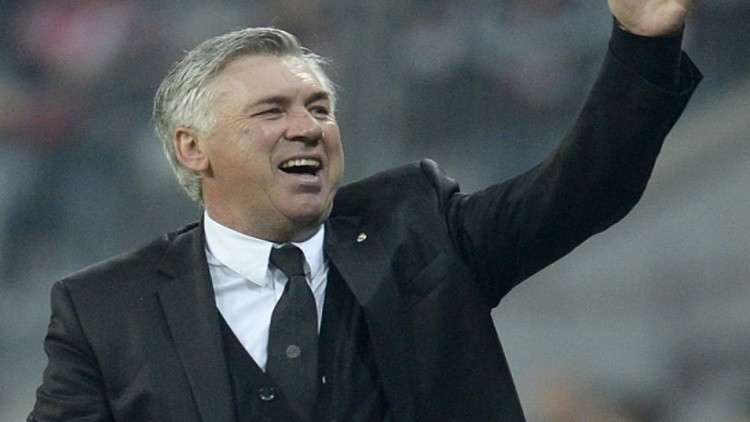 نابولي يفتح باب العودة الإيطالية أمام أنشيلوتي