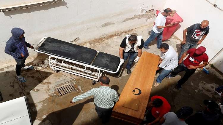 تونس.. انتشال 55 جثة لمهاجرين غرق قاربهم في جزيرة قرقنة